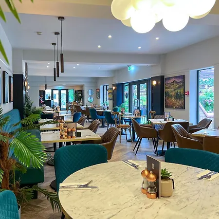 Holiday home Floral Lodge Great Ayton With Hot Tub And Onsite Bistro Great Ayton