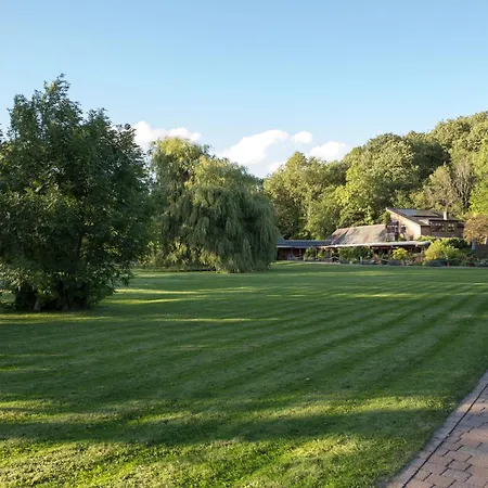 Holiday home Floral Lodge Great Ayton With Hot Tub And Onsite Bistro